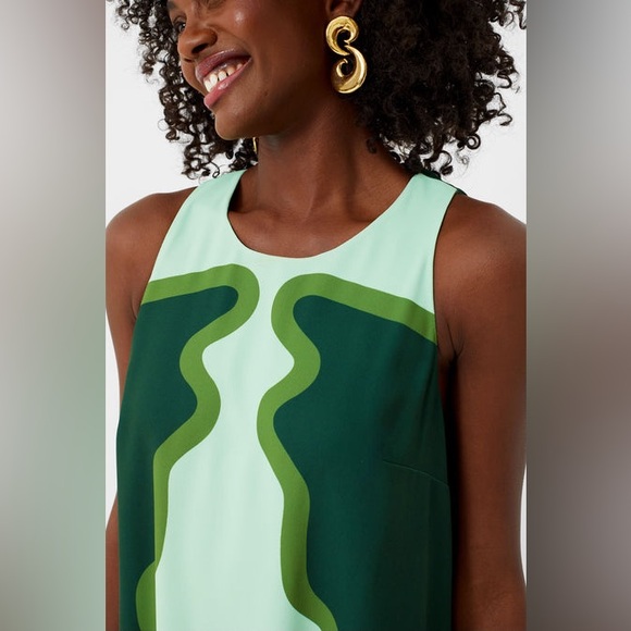 Tuckernuck Dark Green and Mint Wavy-Panel Maxi Dress - Picture 5 of 9